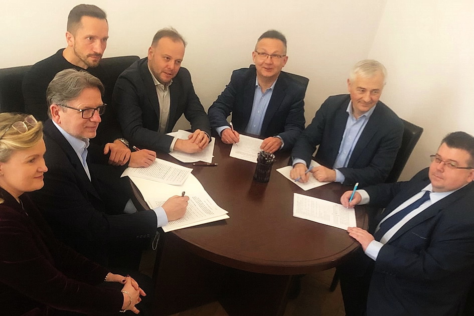 USTANOWIENIE FUNDACJI CMRT